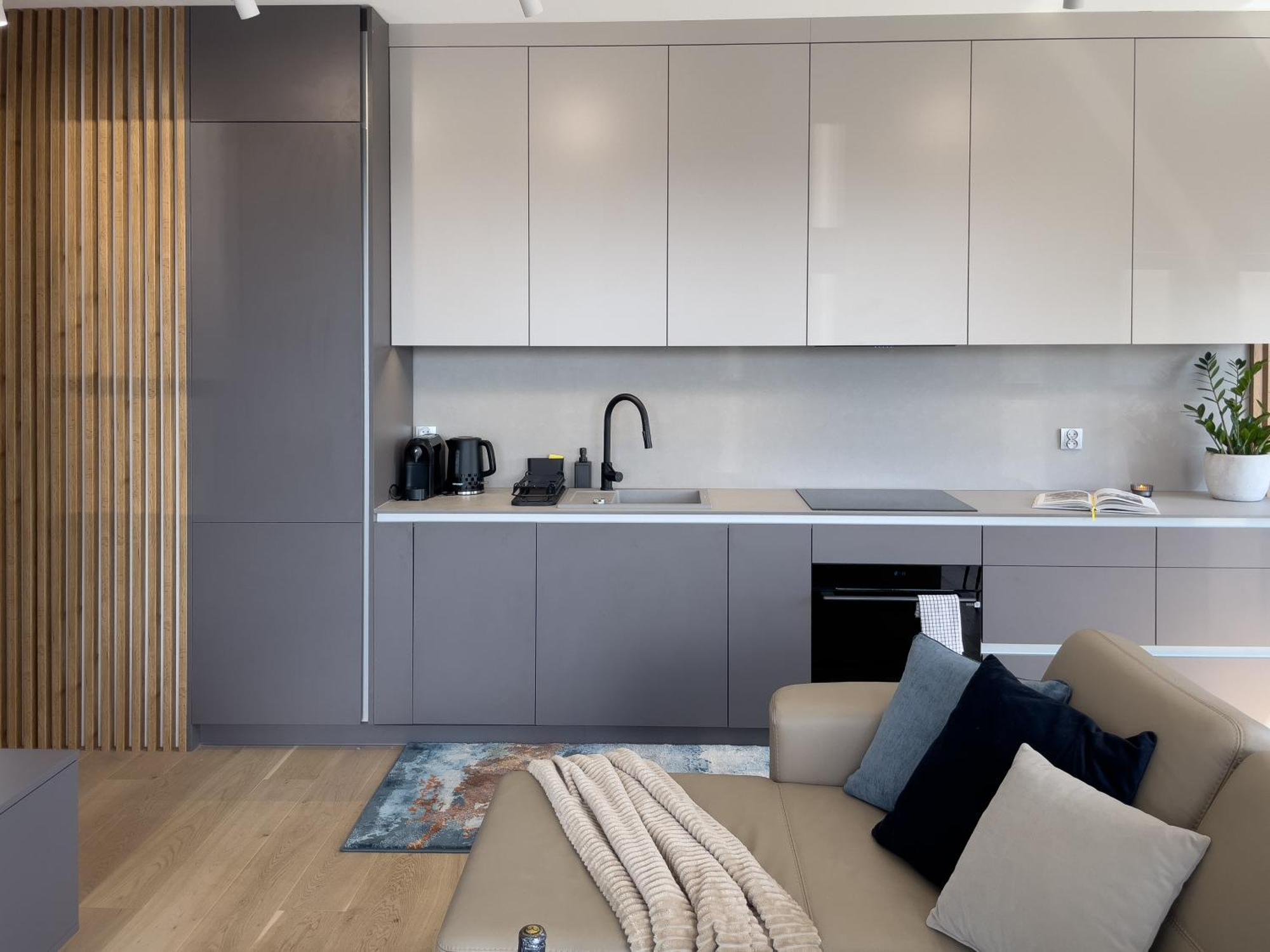 Urban Apartments Premium Sokolska 30A Towers No 58, 2 Free Garages, Gym & Sauna, Self Check-In Катовице Екстериор снимка